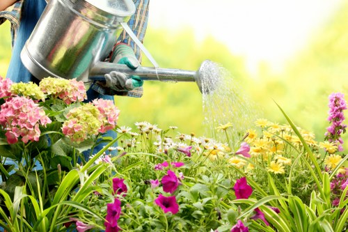 Protected online payment process for Gardeners Oakleigh Park services